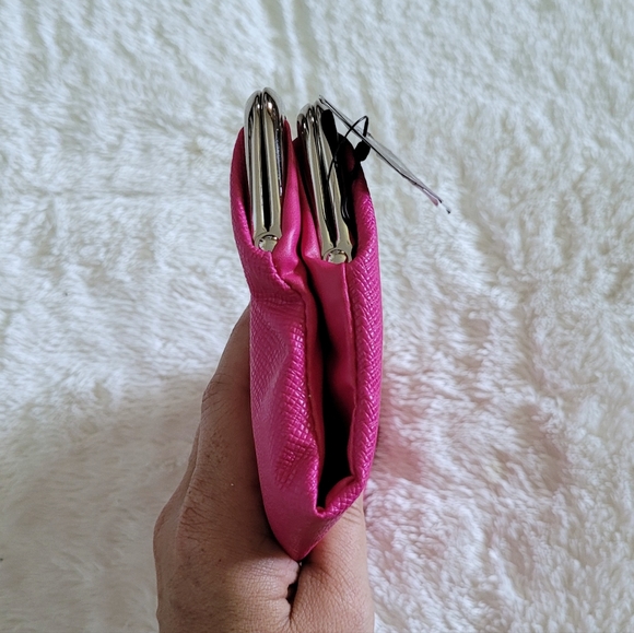 Tahari Hot🔥 Pink💕 Double✌️ Frame Clutch - NWT - Picture 10 of 14
